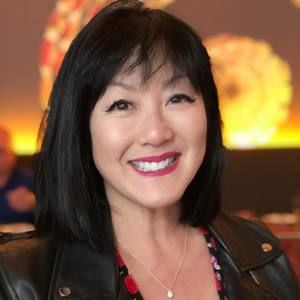 Meet your Posher, Mia